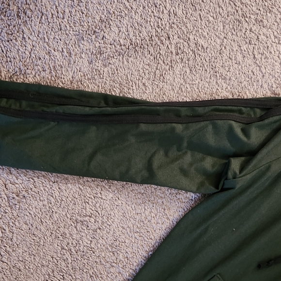 Fashion nova olive green jogging suit - Picture 7 of 8